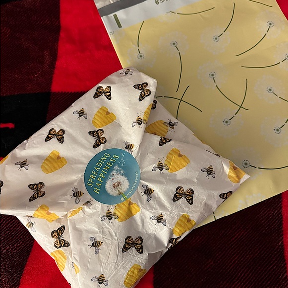 Meet your Posher, Tamara - Picture 3 of 5